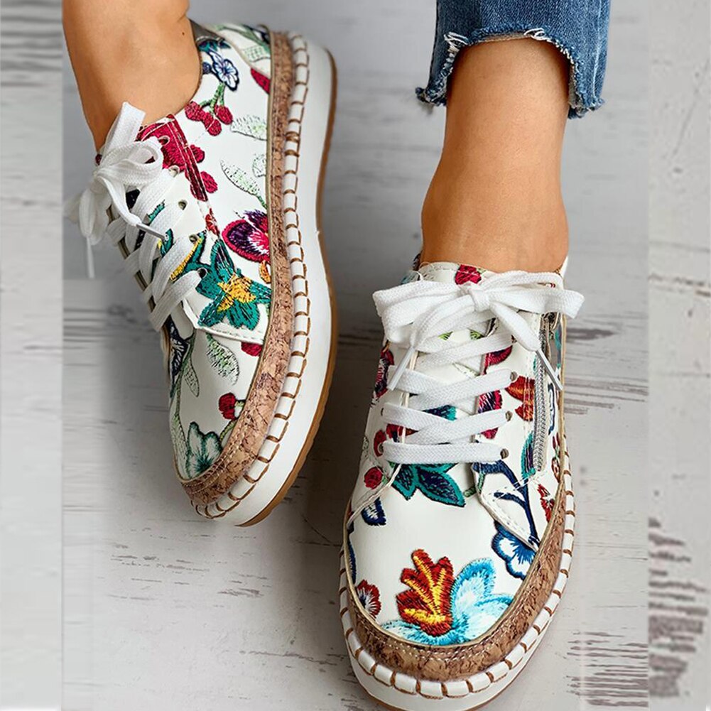 Women’s Printed Zip Sneakers with Stitched Low Sole