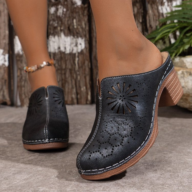 Zuecos destalonados de punta cerrada para mujer con recortes decorativos – Zapatos sin cordones con tacón ancho para looks informales de verano