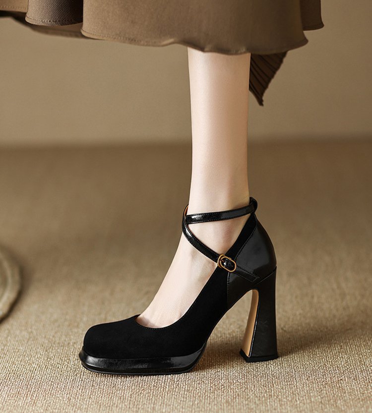 Zapatos de salón para mujer con tira en el tobillo y tacón acampanado – Zapatos para ocasiones especiales con punta redondeada y cierre de hebilla