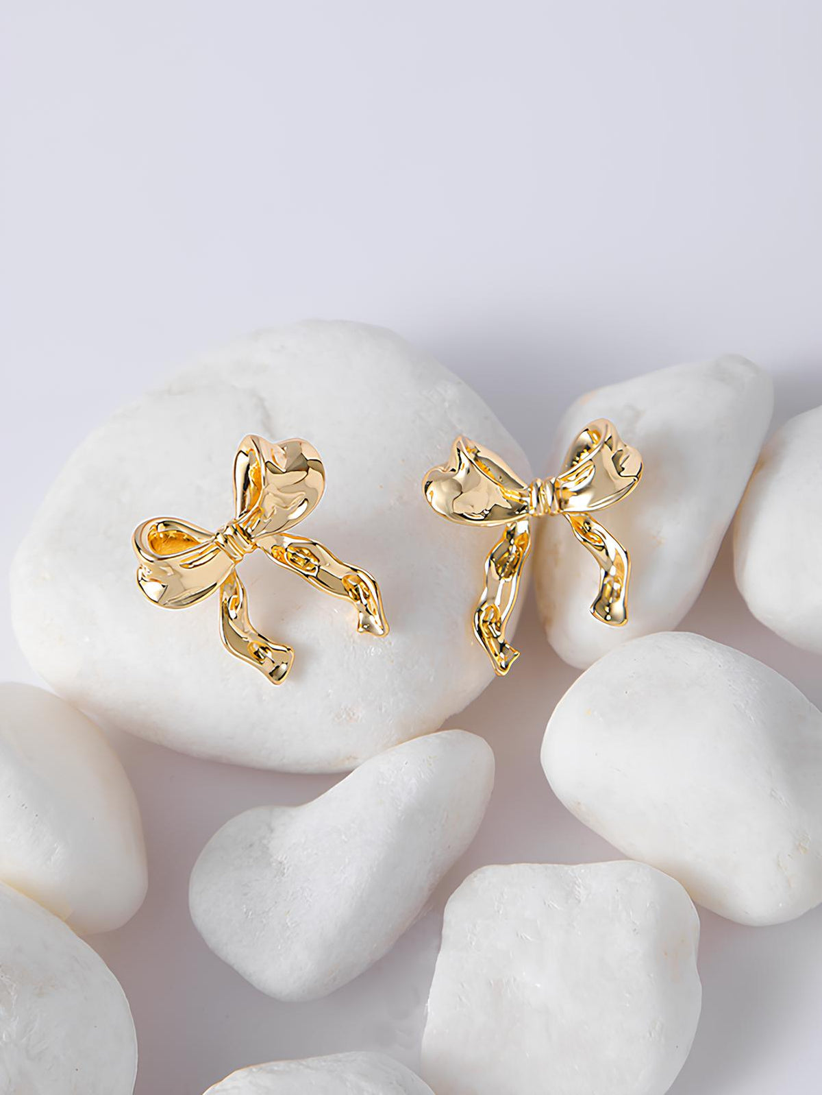 Women’s Sculpted Bow Stud Earrings – Gold-Tone Ribbon Design with Sterling Silver Posts for Everyday and Occasion Wear