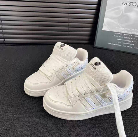 Zapatillas deportivas de corte bajo con cordones anchos para mujer – Calzado informal con paneles, ideal para looks de fin de semana