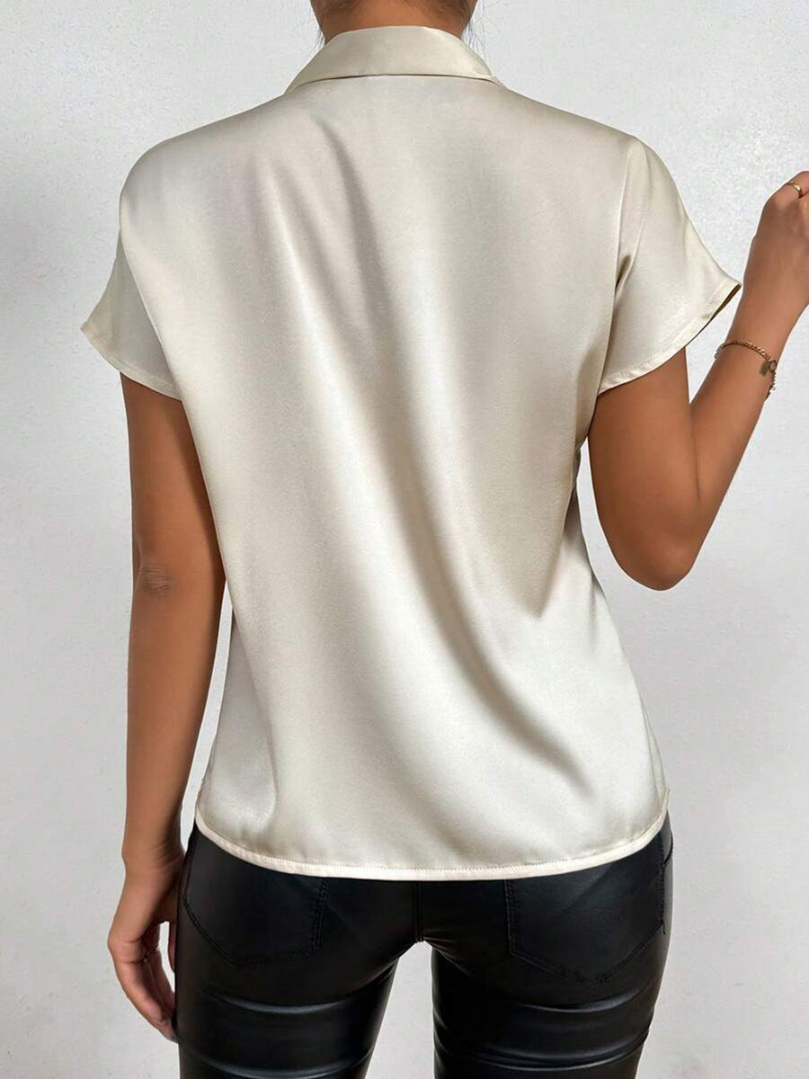 Blouse femme en satin avec nœud au col – Style élégant à manches courtes pour le bureau et les soirées
