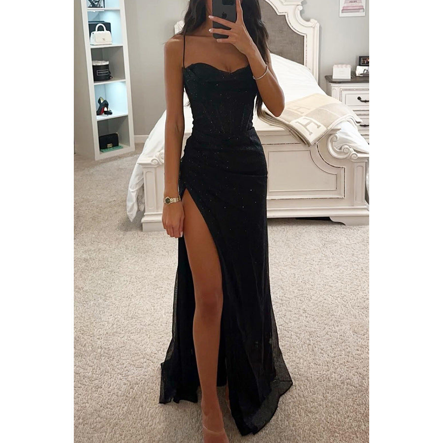 Vestido largo de noche para mujer con brillo en oro rosa y abertura en el dobladillo