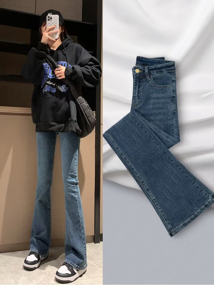 Jeans denim a vita alta da donna con gamba larga e ampio svasamento drammatico