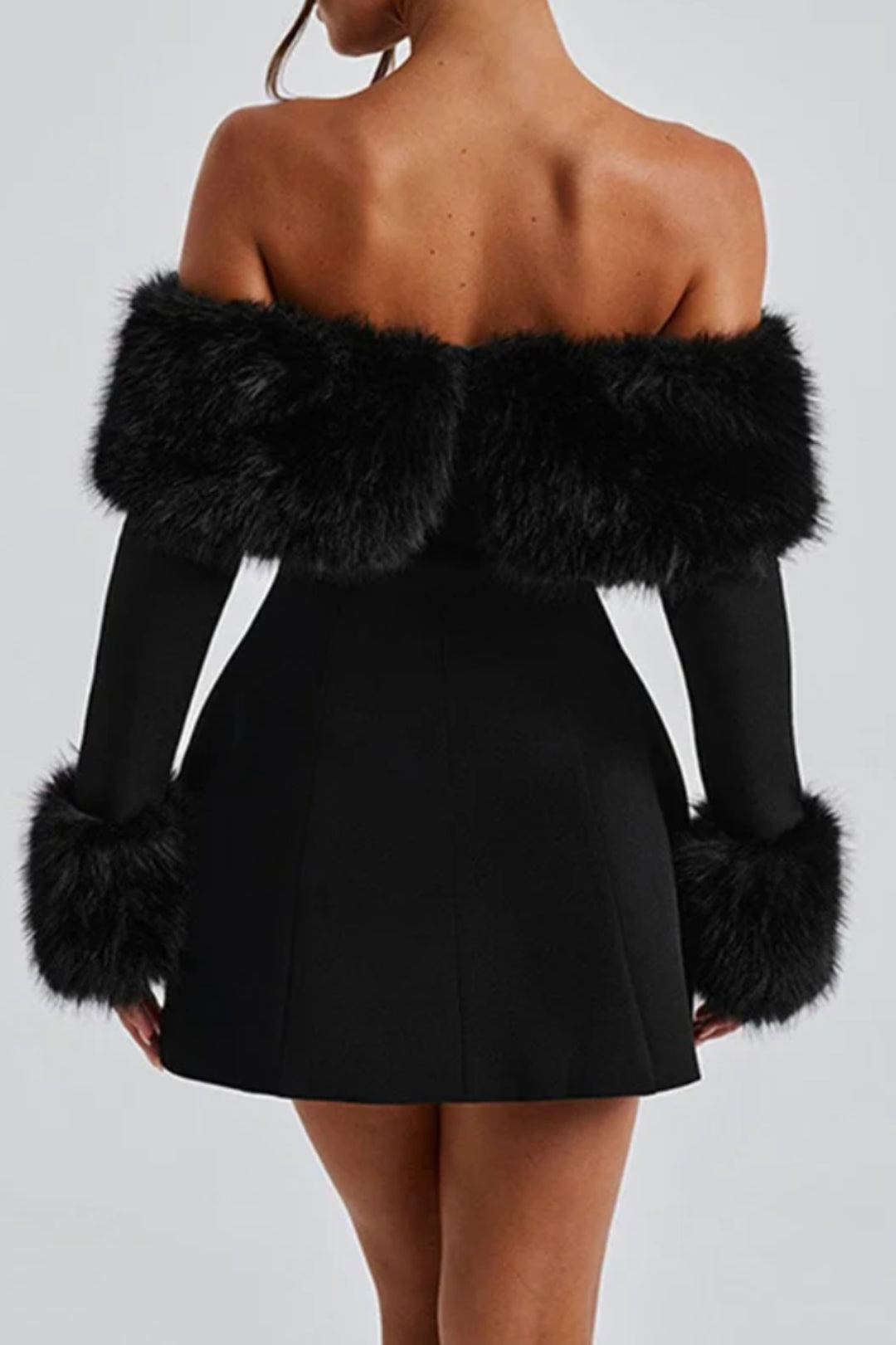 Women’s Dress Off-Shoulder Trimmed Long Sleeve Mini Silhouette