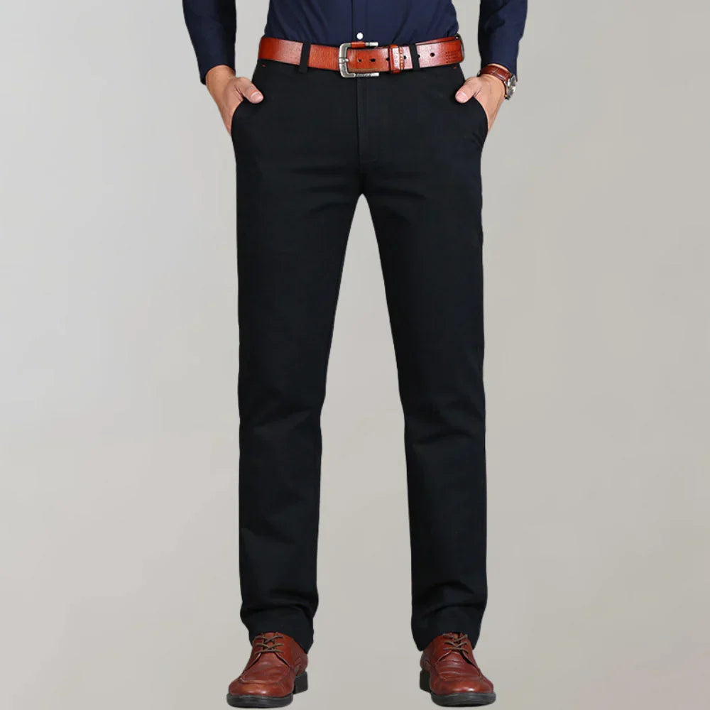 Men’s Slim-Fit Chinos – Refined Everyday Trousers for Smart Casual Wear