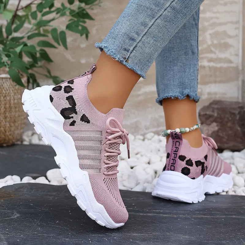 Damestrikkede sneakers med snørebånd og god åndbarhed – lette vandresko med chunky-sål til rejser, weekendture, shopping, afslappet bybrug og aktiv hverdagsstil