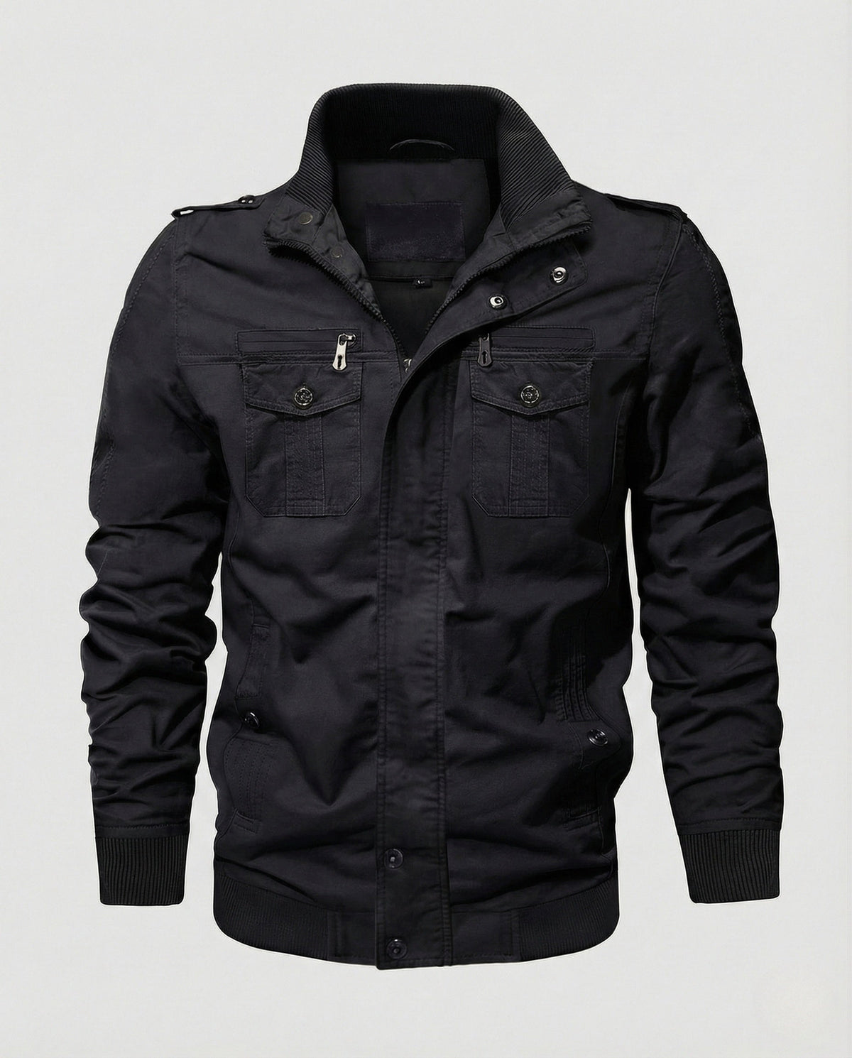 Chaqueta bomber utilitaria para hombre con cuello alto y bolsillos en el pecho - Prenda de inspiración militar para entretiempo