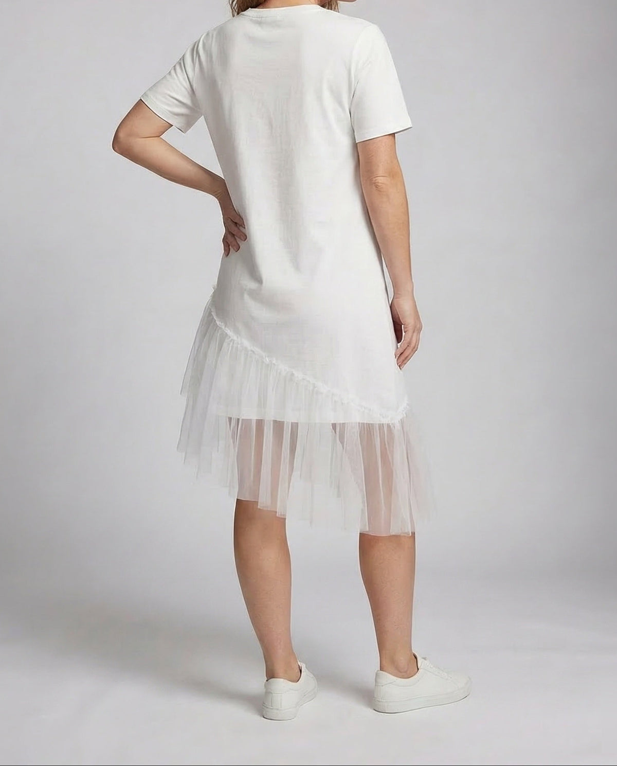 Women’s Printed T-Shirt Dress with Asymmetric Tiered Tulle Hem – Relaxed Short Sleeve Style for Summer Weekends and Casual Outings