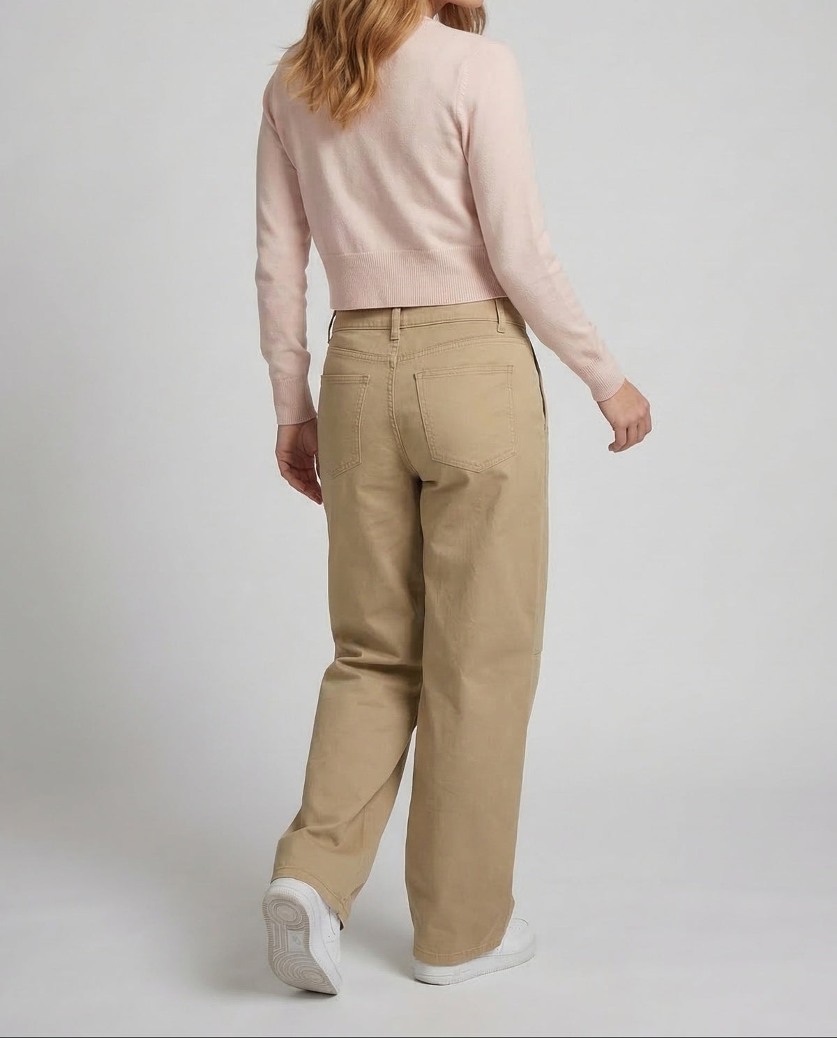 Pantalon large taille haute pour femme, coutures à panneaux et poches latérales – Style décontracté inspiré des vêtements de travail pour les tenues casual du quotidien