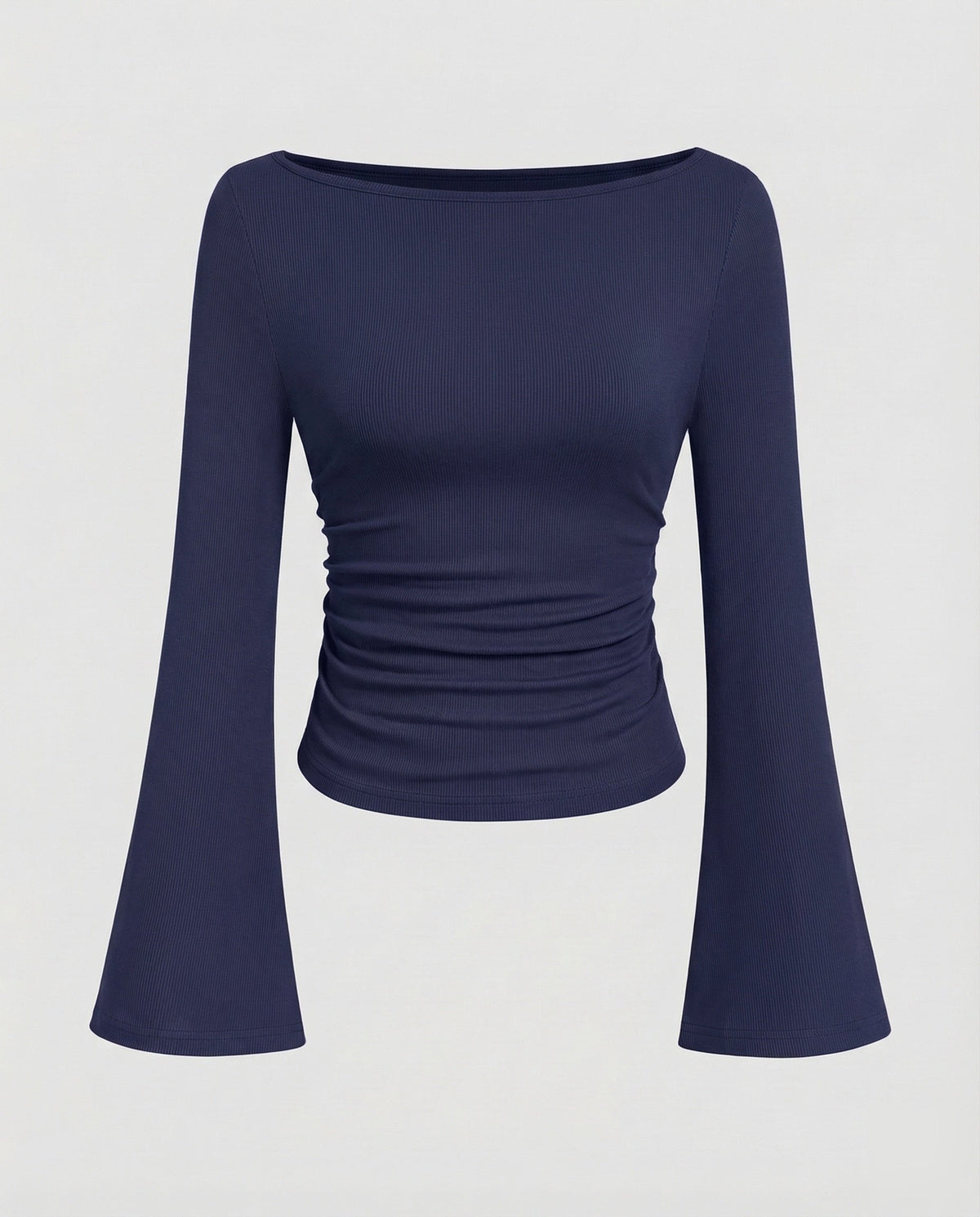 Figurbetontes Oberteil für Damen mit U-Boot-Ausschnitt, ausgestellten Trompetenärmeln und seitlicher Raffung – Eleganter Langarmstil für Arbeit und Abendoutfits