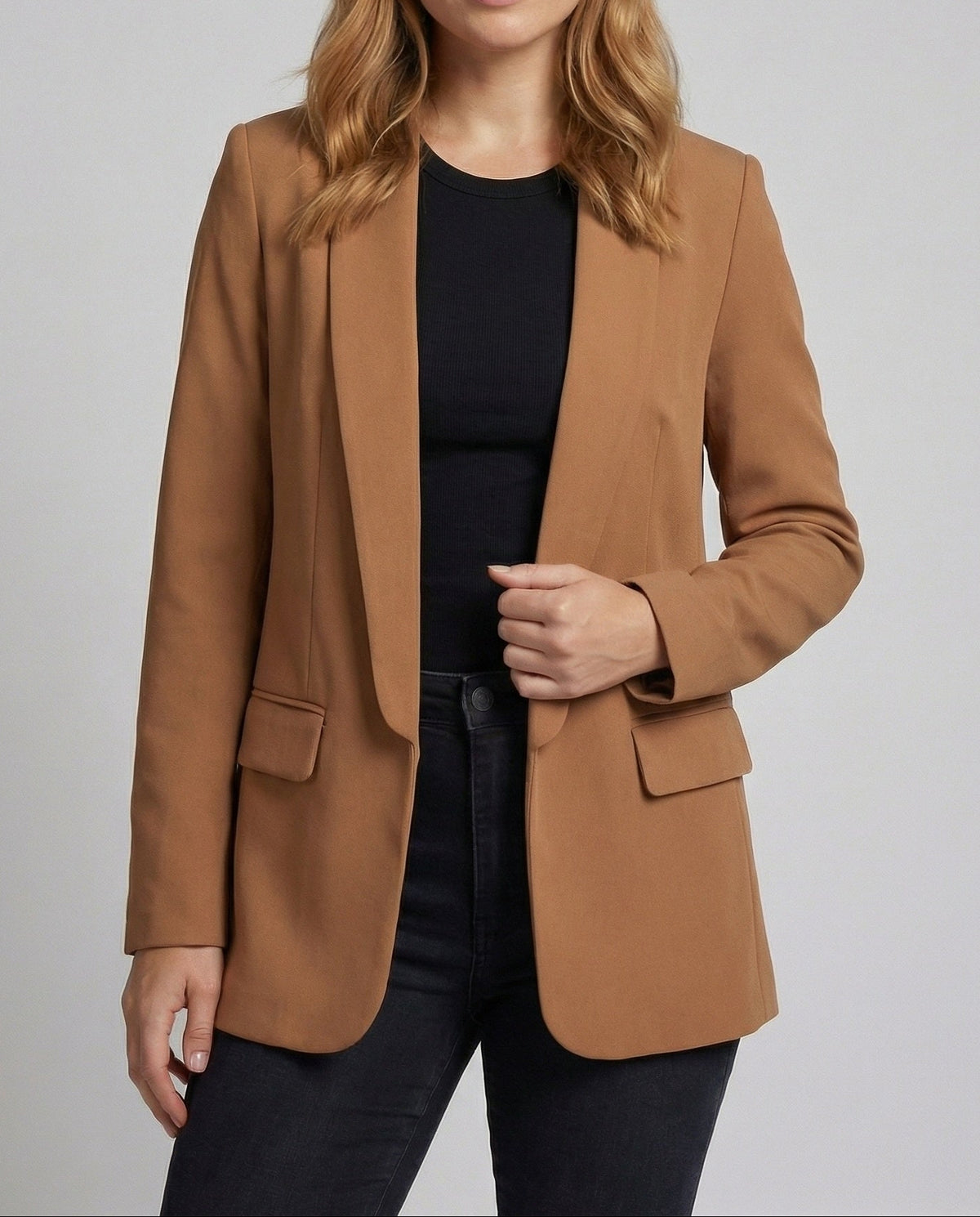 Blazer lungo da donna aperto sul davanti con collo a scialle – Giacca minimalista, ideale per il lavoro e da indossare a strati nel fine settimana