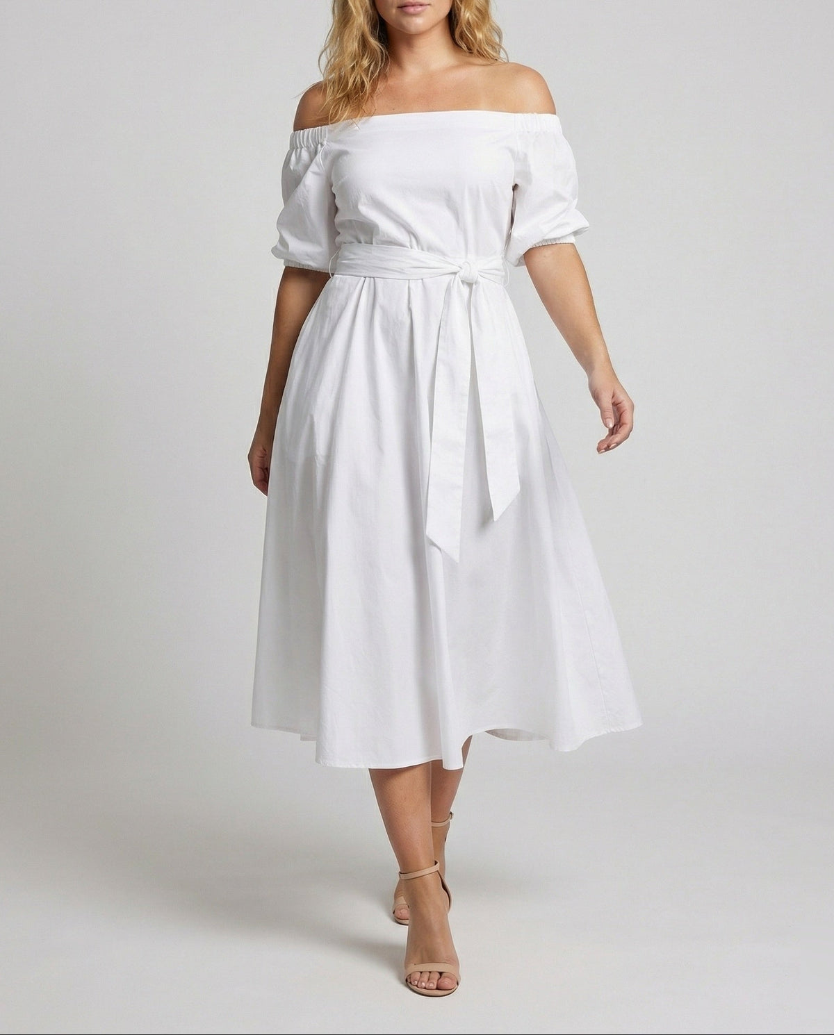 Bardot-Midikleid für Damen mit Puffärmeln und Bindegürtel – Modell mit weitem Rock für sommerliche Anlässe