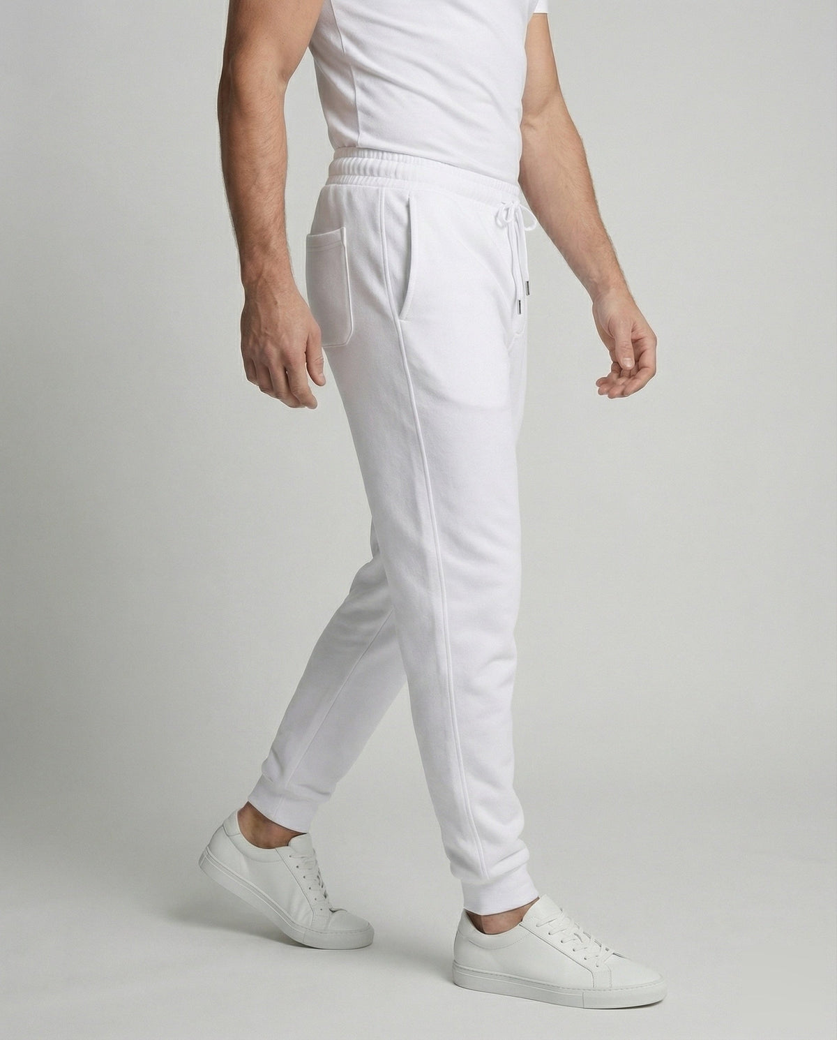 Jogger da uomo con risvolto, vita con coulisse e tasche – Pantaloni sportivi affusolati e casual, per viaggi e weekend all’insegna del relax