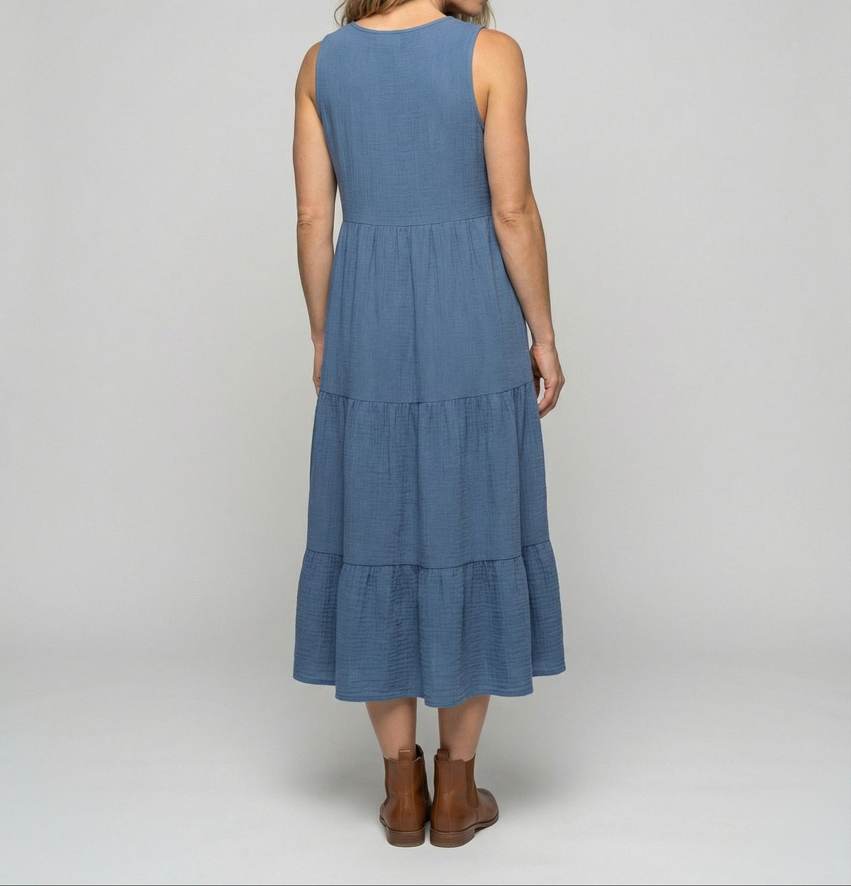 Robe midi texturée à volants pour femme, avec encolure échancrée – Modèle sans manches à détails boutonnés, idéal pour les vacances d’été et les sorties de tous les jours