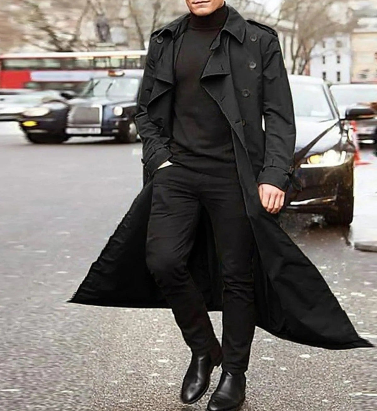 Trench-coat long à double boutonnage pour homme – Superposition ajustée spectaculaire avec pattes d’épaule et sangles aux poignets