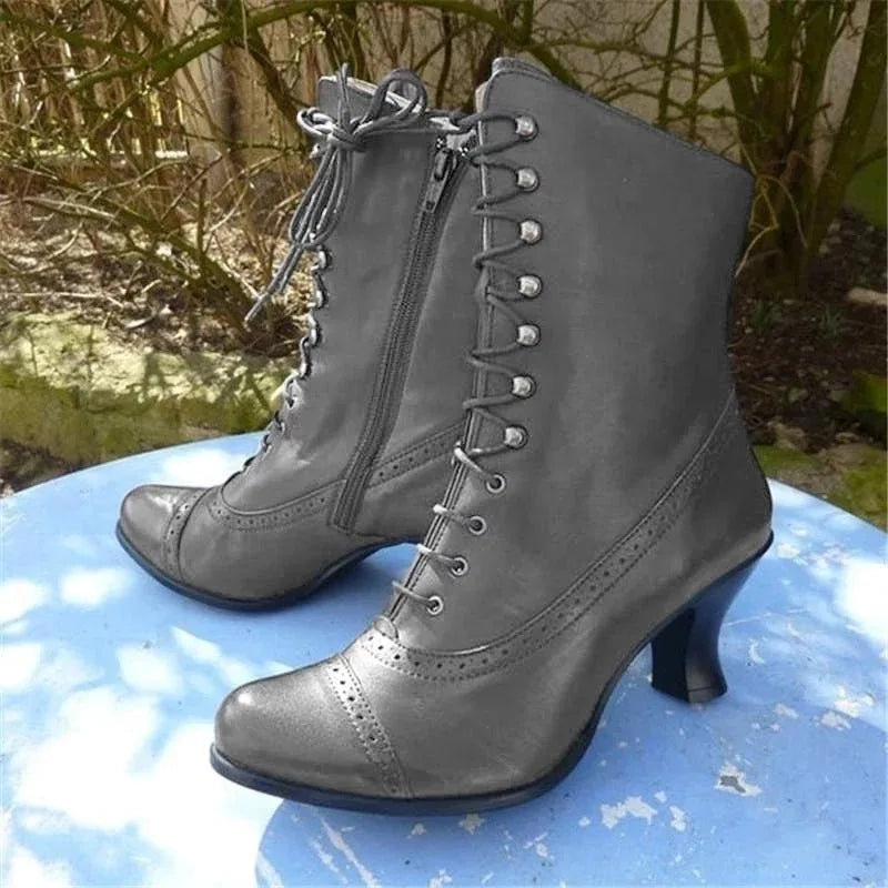 Women’s Victorian Lace-Up Heeled Boots – Brogue-Detail Side-Zip Vintage Shoes for Weddings Evening Events Theatre Styling Autumn Outings and Elegant Everyday Wear