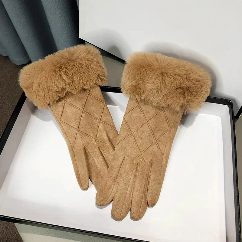 Women’s Suede Touchscreen Winter Gloves – Faux-Fur Cuff Fleece-Lined Windproof Full-Finger Cold-Weather Gloves