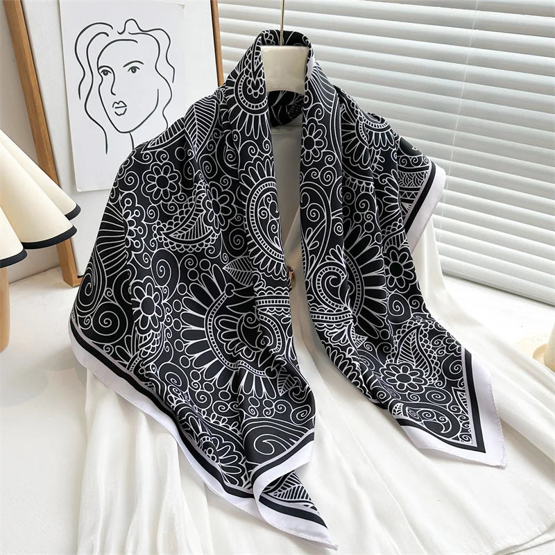 Foulard carré pour femme au toucher satiné - Écharpe légère imprimée à porter autour de la tête ou du cou, pour un style élégant en toute saison