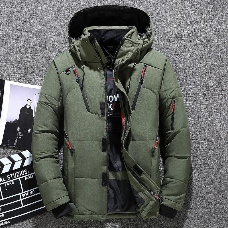 Piumino invernale da uomo slim fit con cappuccio – Capospalla imbottito con più tasche per l’uso quotidiano e all’aperto nelle giornate fredde