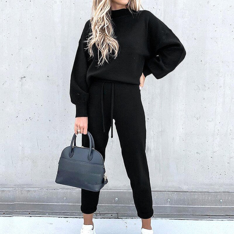 Women’s Cozy Two-Piece Knit Set – Stylish Sweater and Matching Trousers for Autumn and Winter