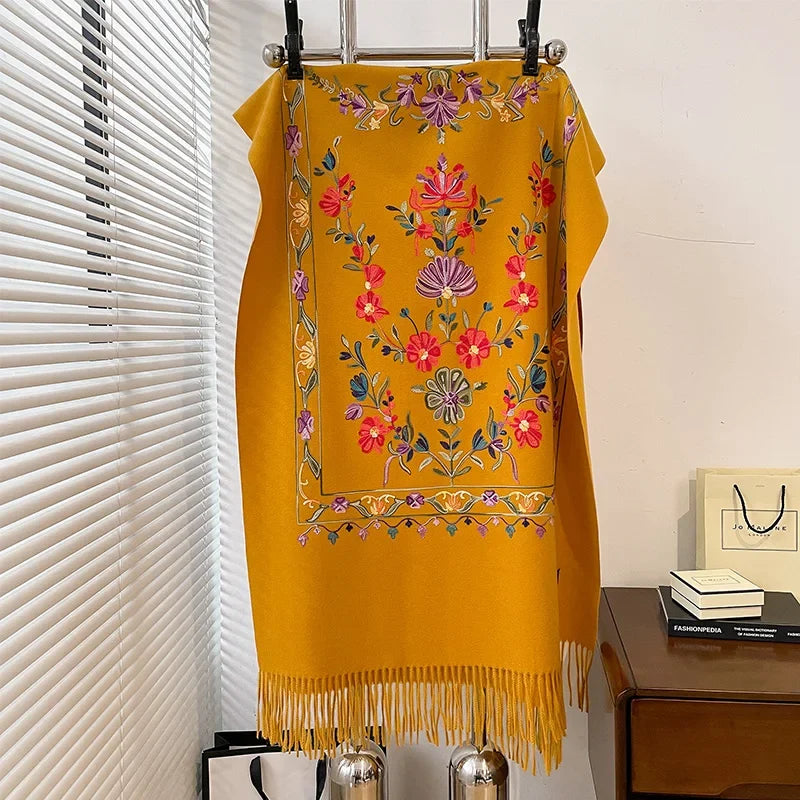 Bufanda de invierno de cachemira para mujer – Estola suave extragrande estampada con flecos para combinar con elegancia en climas fríos