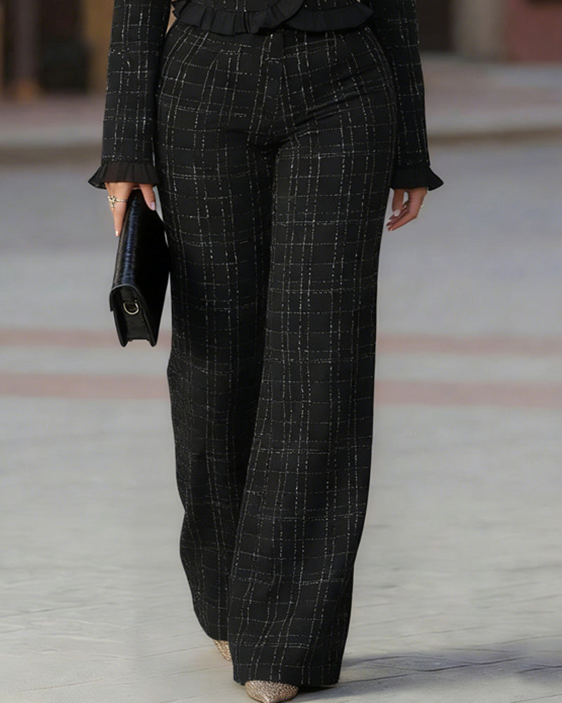 Set de sacou cambrat cu nasturi în față și volane și pantaloni cu croială largă, cu talie înaltă, pentru femei - costum elegant din două piese pentru ocazii de afaceri și formale