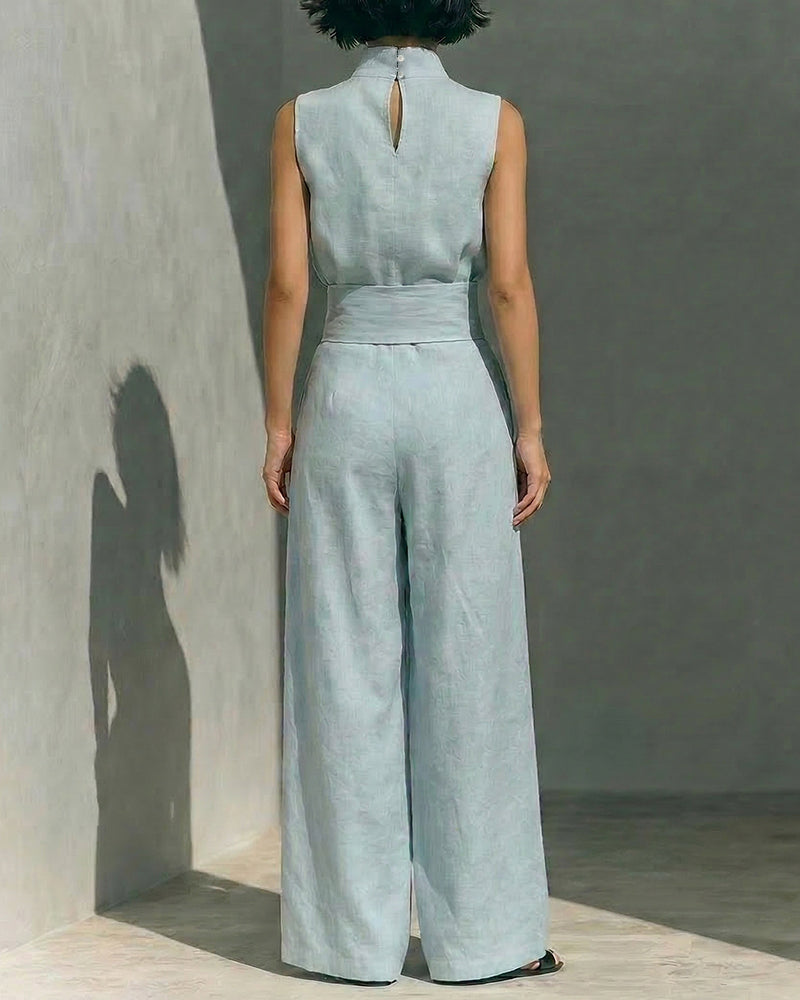 Set de damă cu top fără mâneci, cu guler înalt, și pantaloni cu croială largă - ținută elegantă de vară din două piese, cu talie înaltă