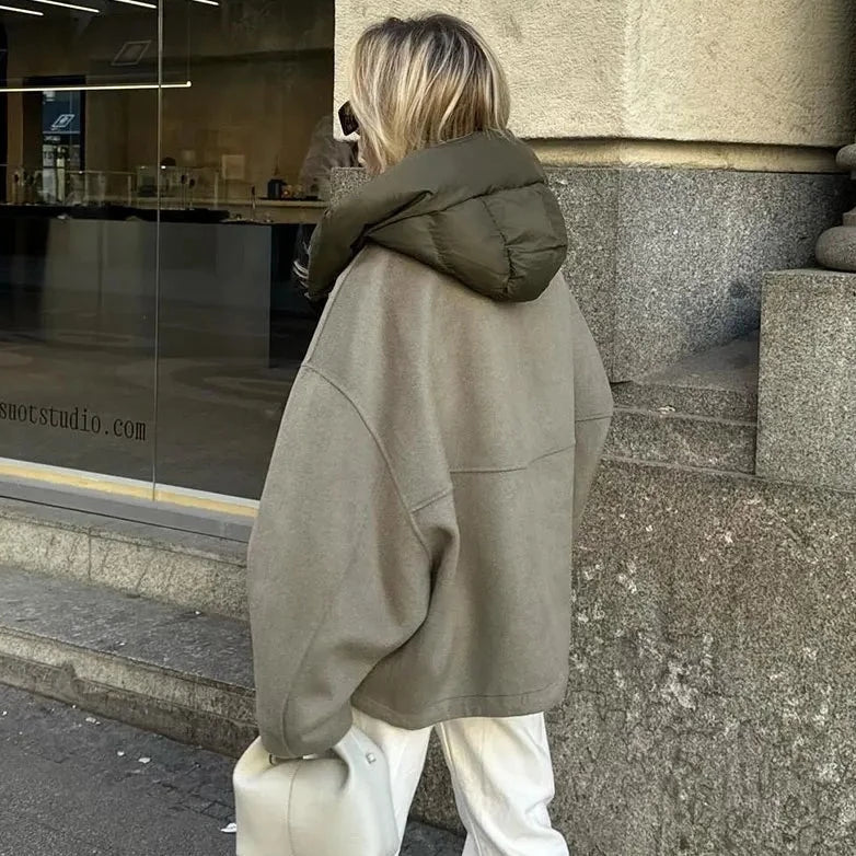 Women’s Wool Hooded Jacket – Tailored Warm Breathable Elegant Outerwear for Everyday Styling