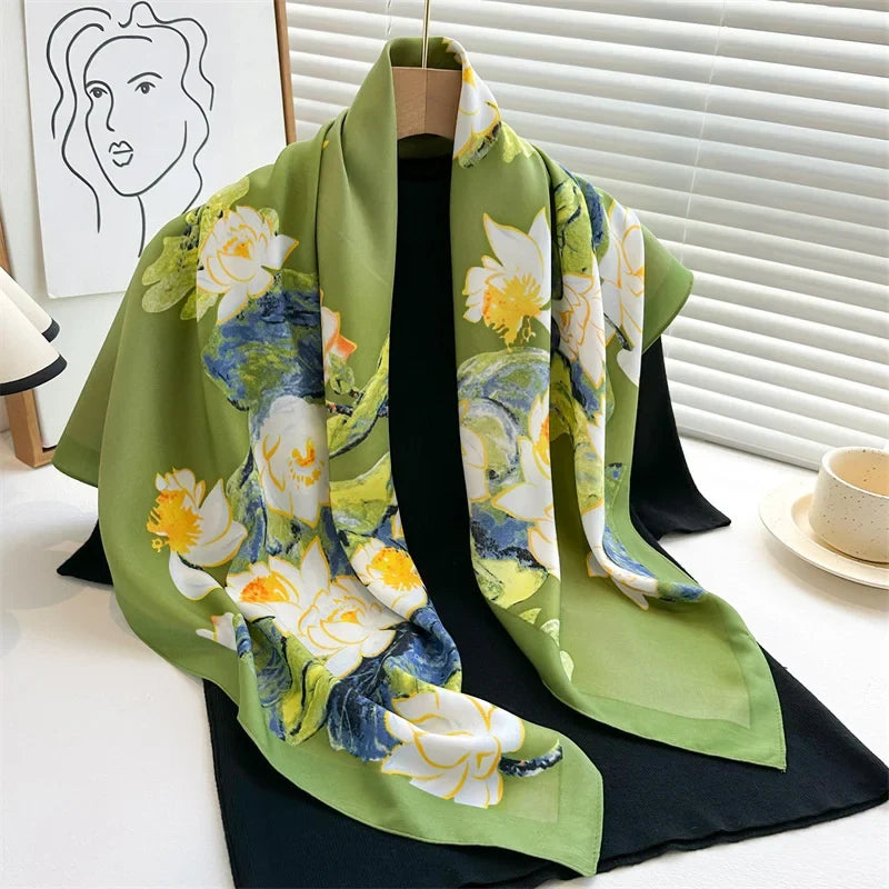 Foulard carré pour femme au toucher satiné - Écharpe légère imprimée à porter autour de la tête ou du cou, pour un style élégant en toute saison