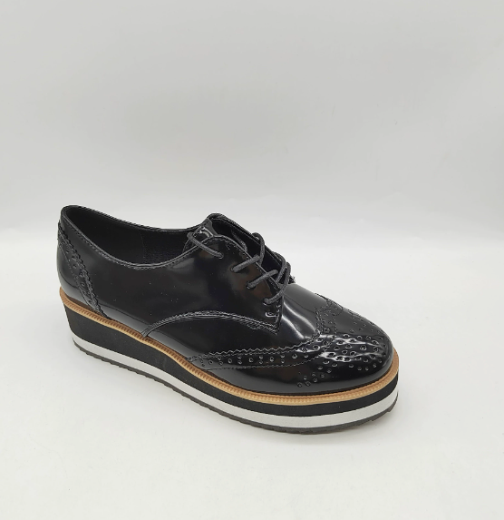 Dámské brogue oxfordky – platforma se šněrováním pro elegantní ležérní nošení