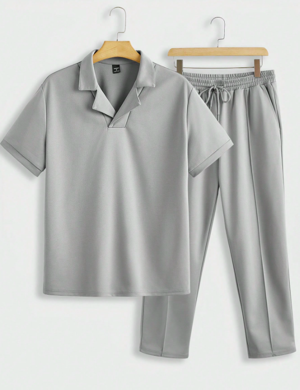 Conjunto minimalista de verano para hombre: camisa polo de manga corta y pantalones ajustados, conjunto ligero