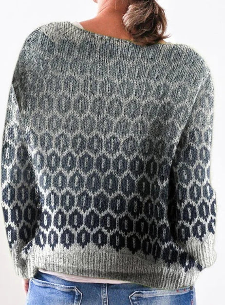 Damski wzorzysty sweter dzianinowy – swobodny sweter z szerokim dekoltem na przytulne stylizacje sezonowe
