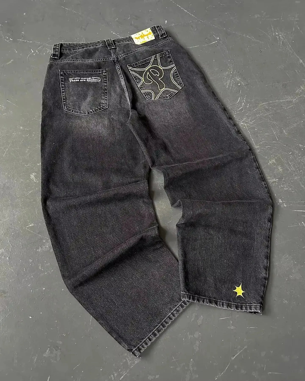 Jean droit délavé effet usé pour homme – Denim décontracté avec détails déchirés et finitions à bords francs