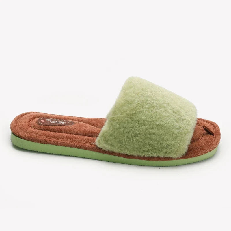 Bløde hjemmesko til kvinder - åbne slippers i imiteret pels med blød, polstret fodseng