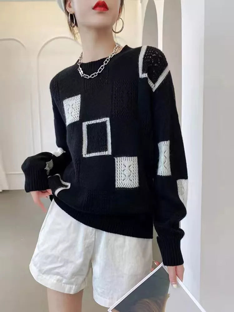 Women’s Openwork Patchwork Knit Sweater – Relaxed Crew-Neck Pullover with Mixed Textures