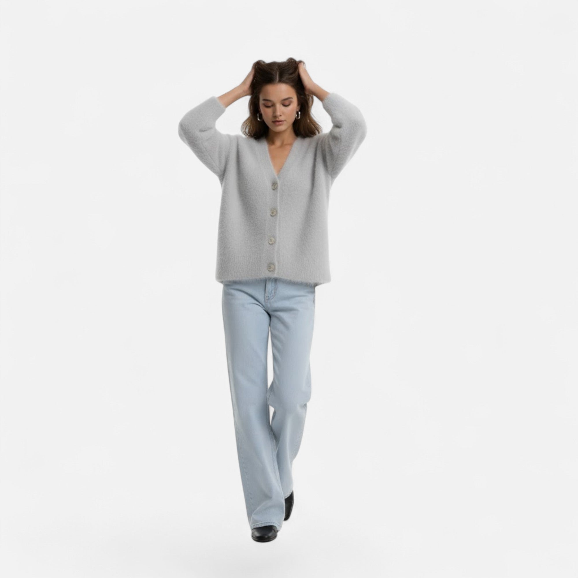 Valmonti | Women’s Loose V-Neck Buttoned Knit Cardigan