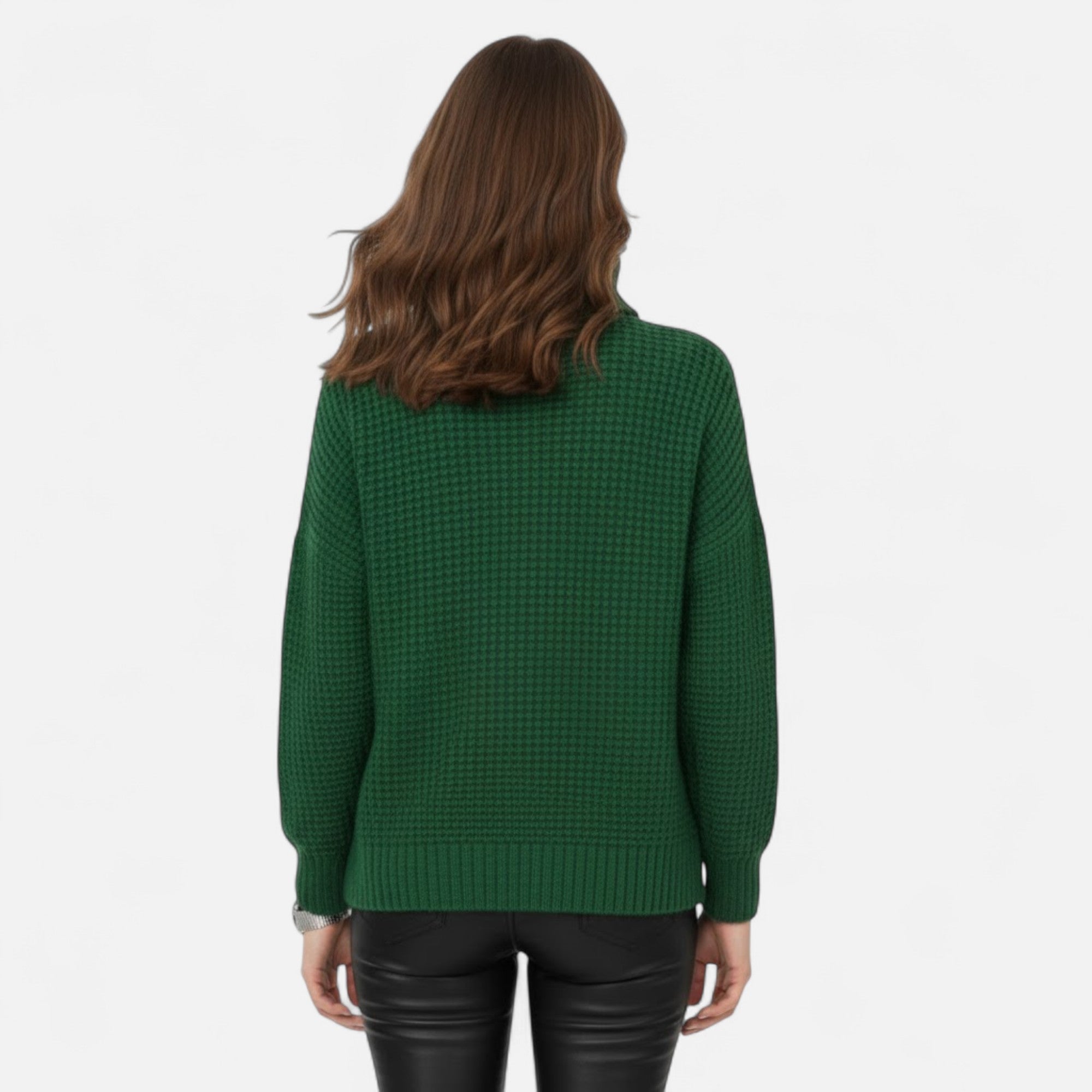 Valmonti | Women’s Wool-Blend Turtleneck Sweater – Classic Knit