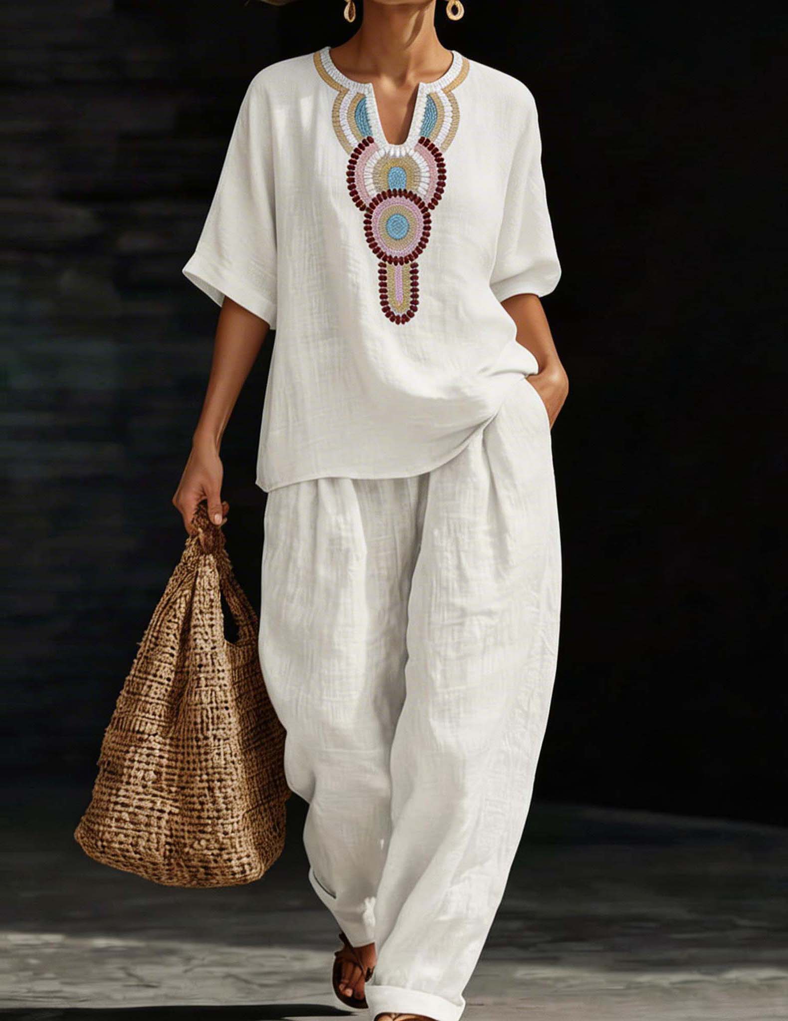 Completo Donna Comodo con Scollo Stampato e Pantaloni