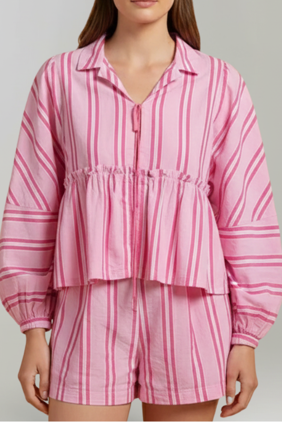Set de vară imprimat, din două piese, cu pantaloni scurți, pentru femei - bluză lejeră cu mâneci lungi și guler, talie încrețită și pantaloni scurți cu talie înaltă, pentru ținute de vacanță