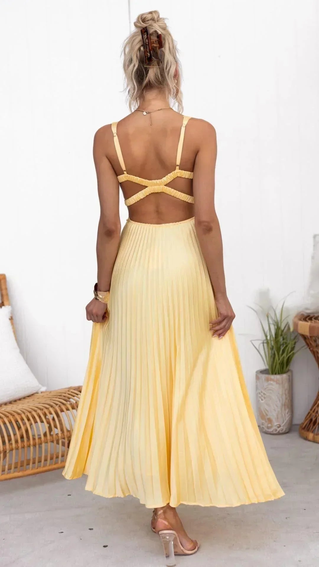 Robe longue femme à taille empire – style plissé à col V pour les événements estivaux