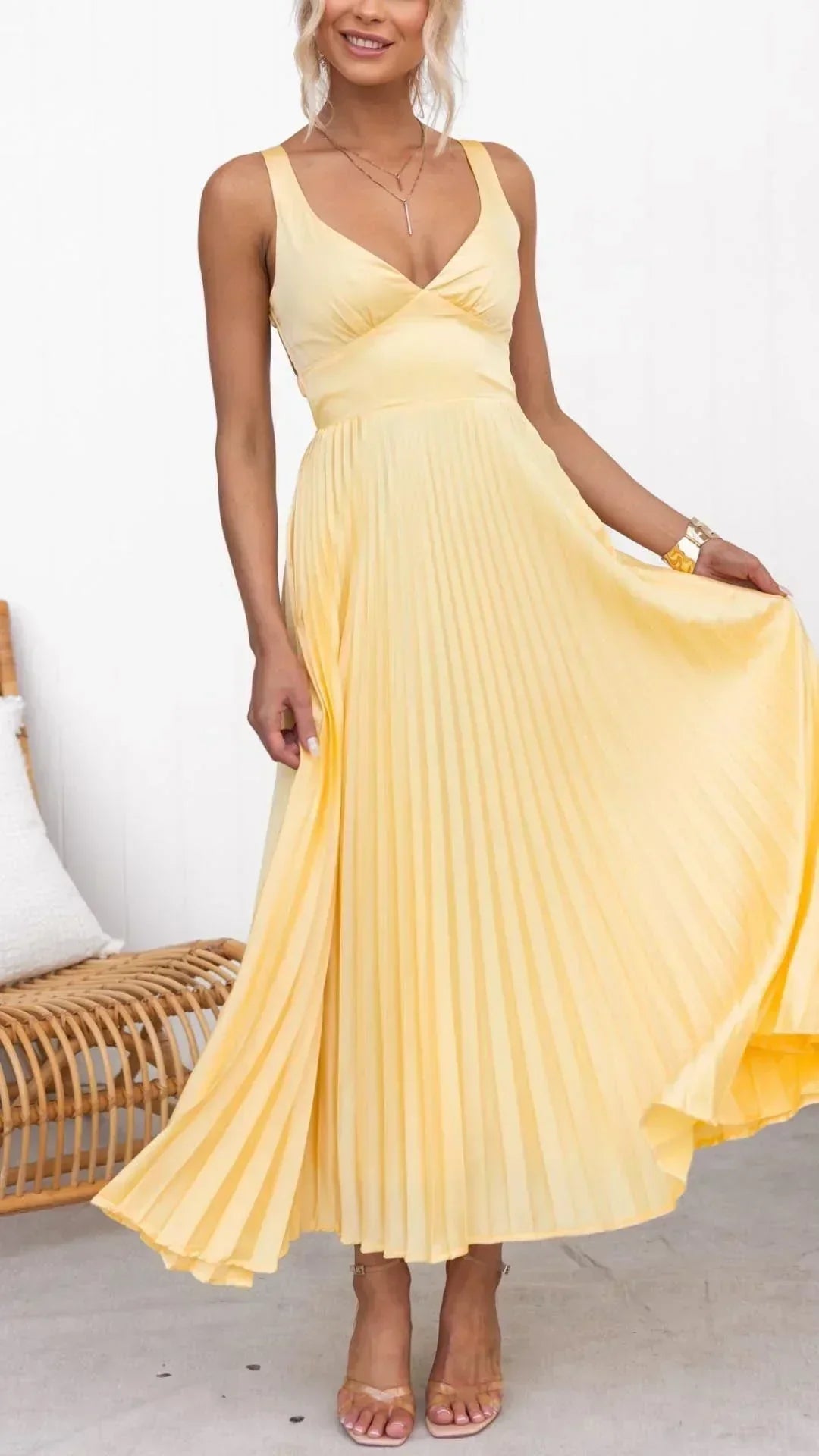 Robe longue femme à taille empire – style plissé à col V pour les événements estivaux