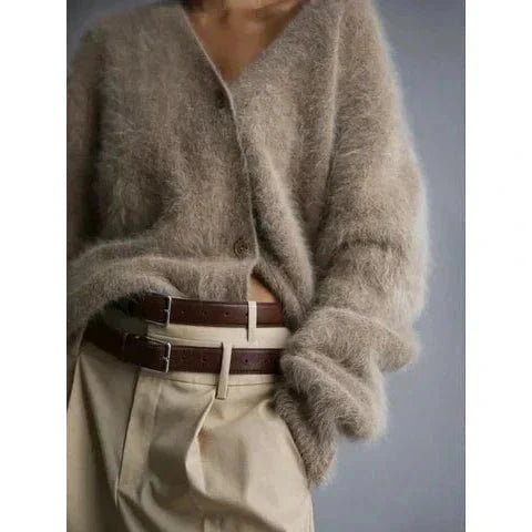 Cárdigan mullido de cuello en V para mujer – Tejido suave de corte relajado con botones para otoño e invierno