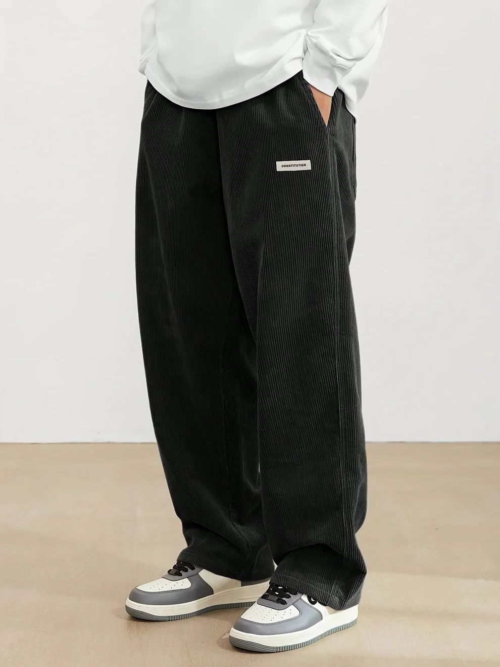Men’s Relaxed Corduroy Trousers – Wide-Leg Casual Pants for Everyday Wear