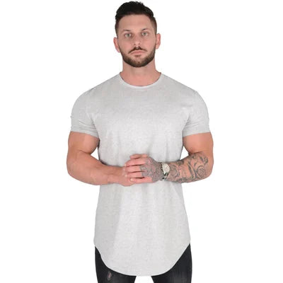 Herre Deep Cut Essential T-shirt – Strækbar, Åndbar, Komfortabel, Stilfuld, Atletisk, Hverdagspasform