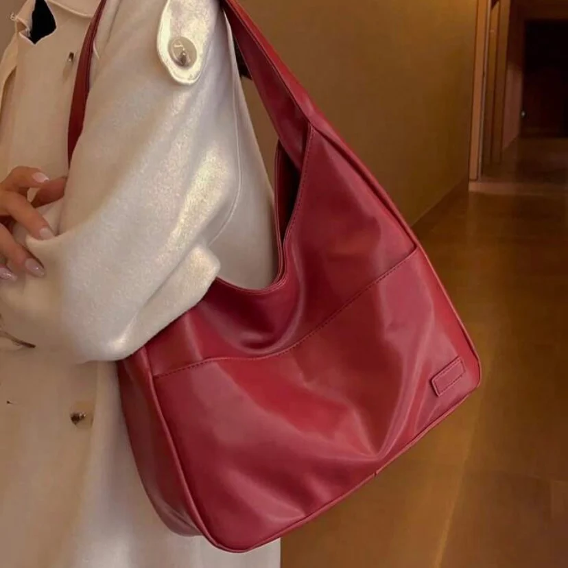 Women’s Slouchy Hobo Shoulder Bag with Wide Strap – Spacious Everyday Handbag with Smooth Finish