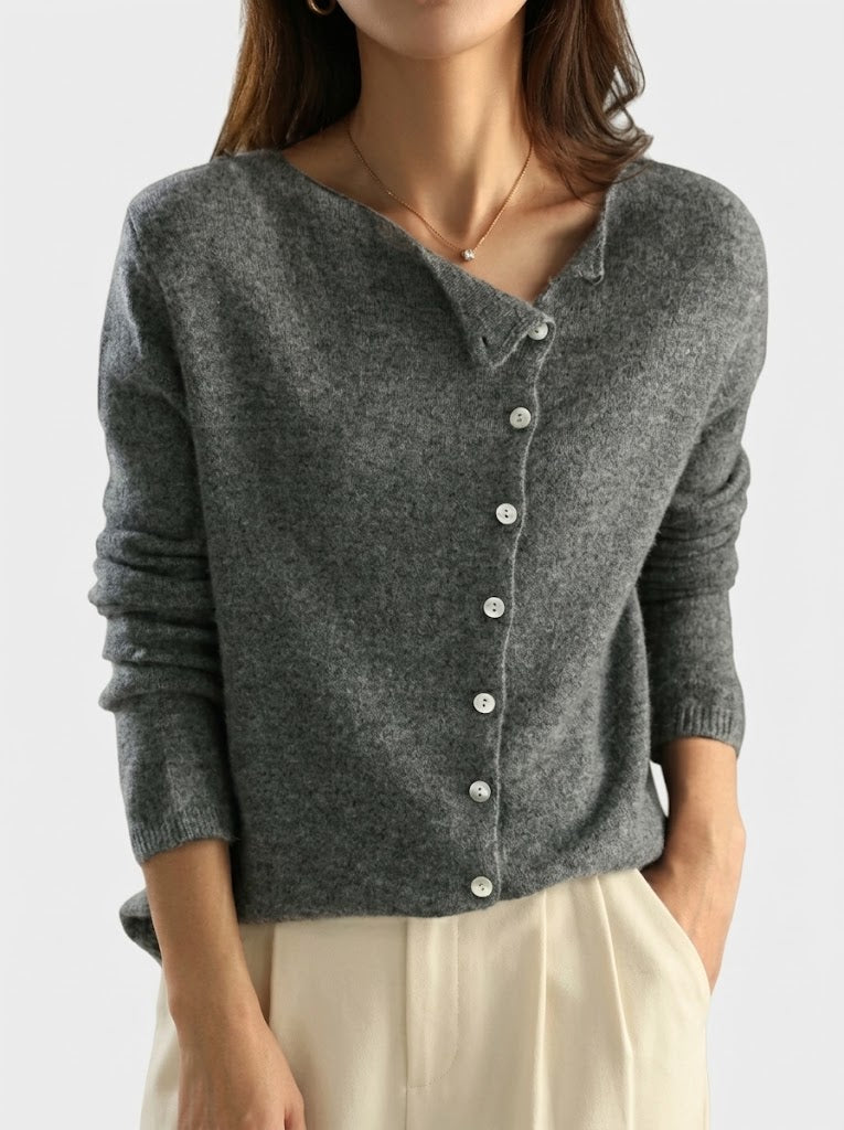Maglione in maglia da donna con bottoni sul davanti – Capo leggero e comodo a maniche lunghe per l’autunno