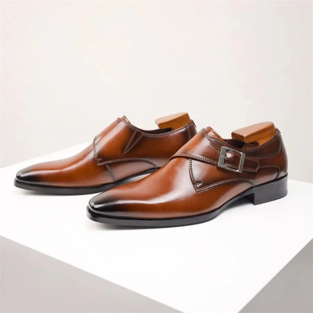 Męskie eleganckie buty typu single monk strap – formalne obuwie zapinane na klamrę do pracy w biurze i na spotkania biznesowe