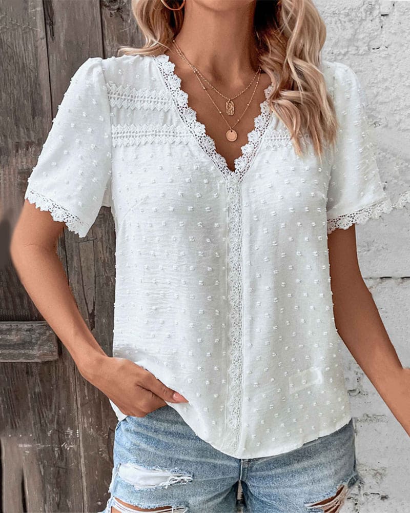 Women’s Lace Trim Textured Short Sleeve Relaxed Blouse
