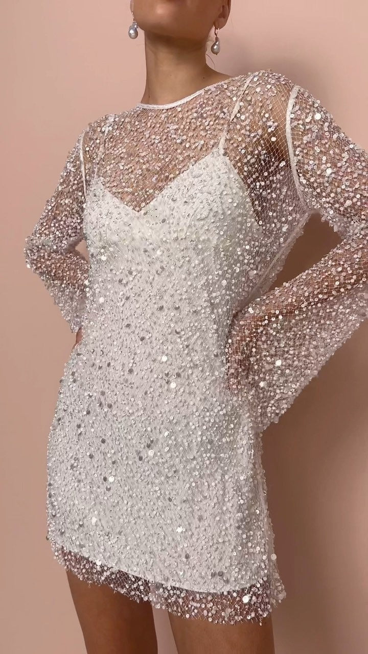 Rochie mini de damă din plasă, decorată cu perle - Stil elegant, transparent, cu mâneci lungi, pentru ocazii speciale